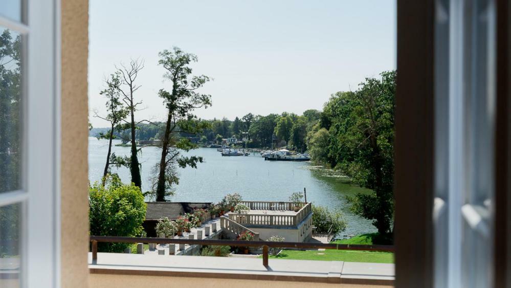 Landhaus Am Jungfernsee Potsdam Esterno foto